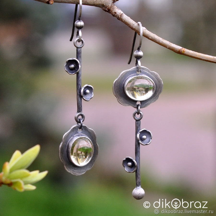 Wholesale Crystal Gemstone Plum Blossom Alloy Earrings